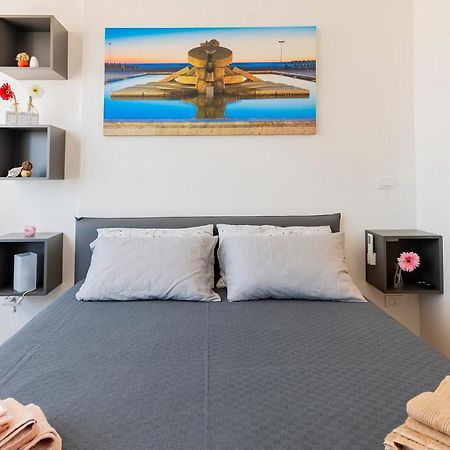 Piazza Salotto & Stazione Comfy Apartment Pescara Exterior foto