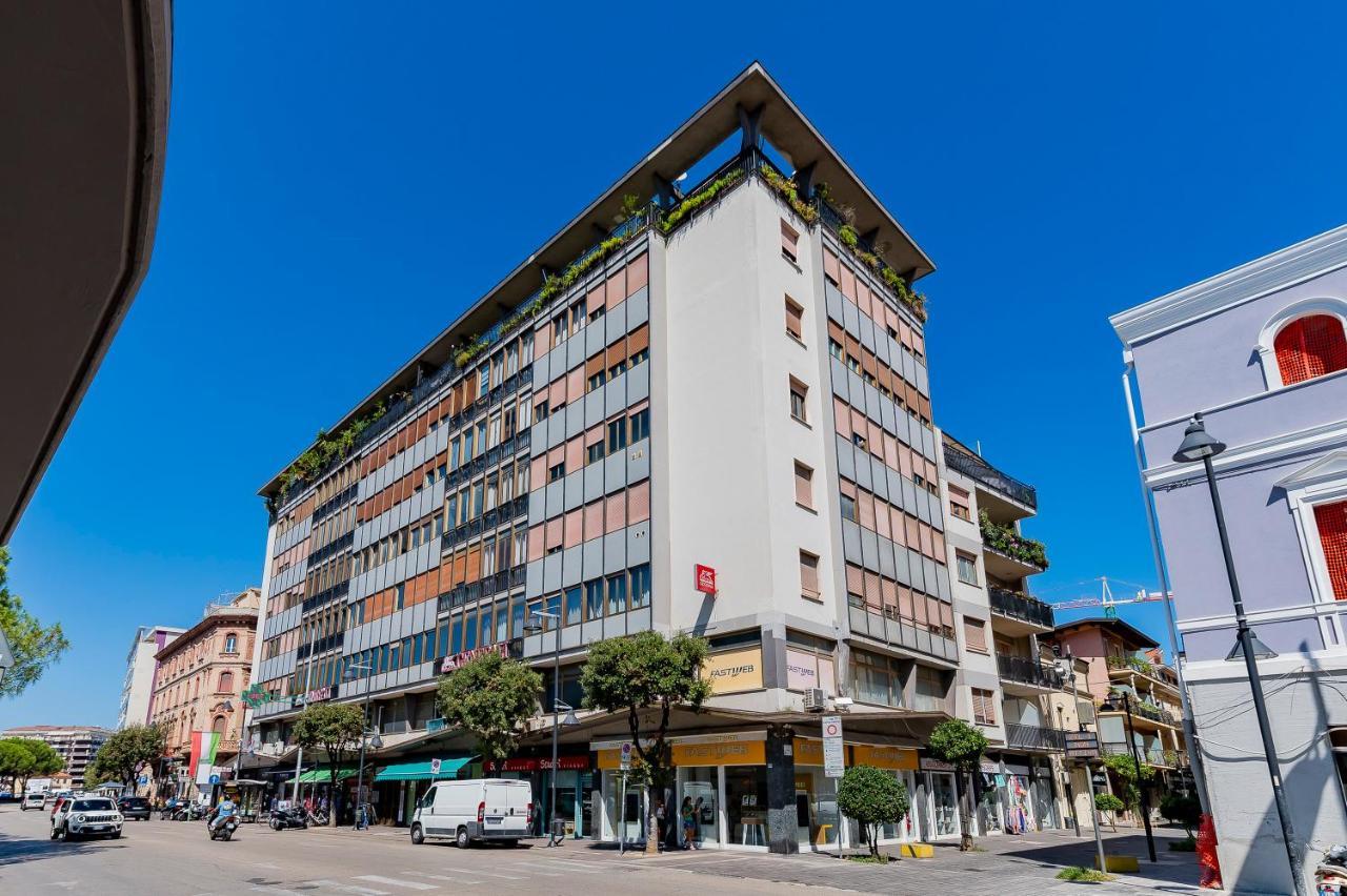 Piazza Salotto & Stazione Comfy Apartment Pescara Exterior foto